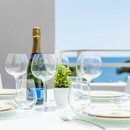 Apartmán 3-room Luxury With Pool And Sea View Steps From The Cannes