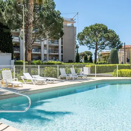 3-room Luxury With Pool And Sea View Steps From The * Cannes