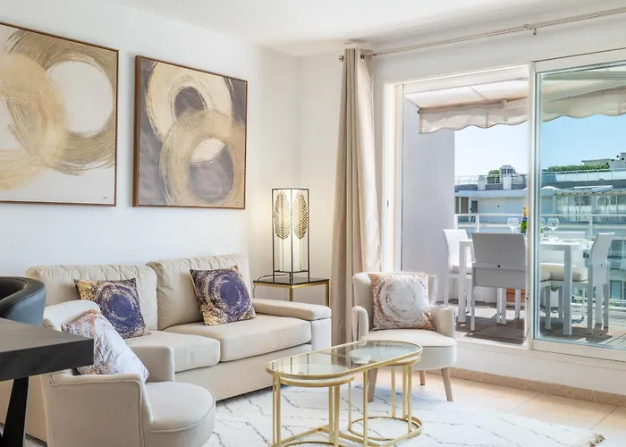 3-room Luxury With Pool And Sea View Steps From The * Cannes