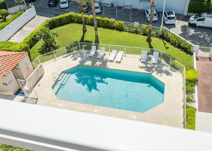 3-room Luxury With Pool And Sea View Steps From The * Cannes