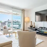 3-room Luxury With Pool And Sea View Steps From The *