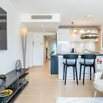 3-room Luxury With Pool And Sea View Steps From The Διαμέρισμα *