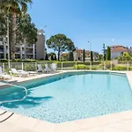 Διαμέρισμα 3-room Luxury With Pool And Sea View Steps From The