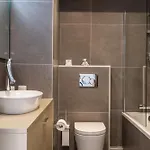 3-room Luxury With Pool And Sea View Steps From The * Κάννες