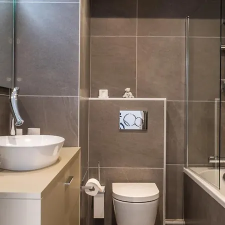 3-room Luxury With Pool And Sea View Steps From The * كان